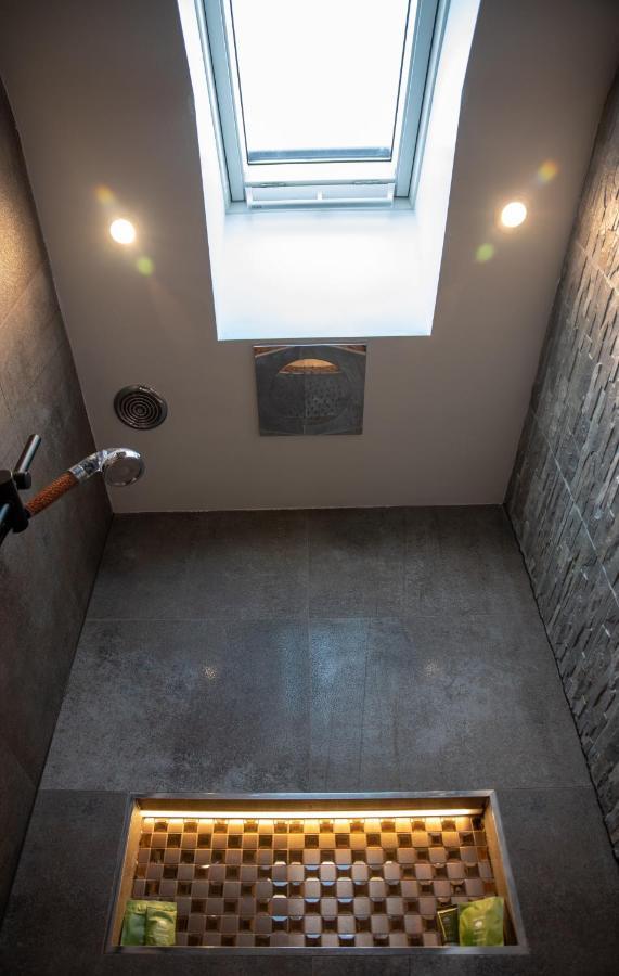 אולדברי Domo Boutique Hotel מראה חיצוני תמונה