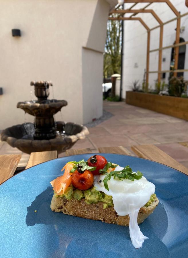 אולדברי Domo Boutique Hotel מראה חיצוני תמונה